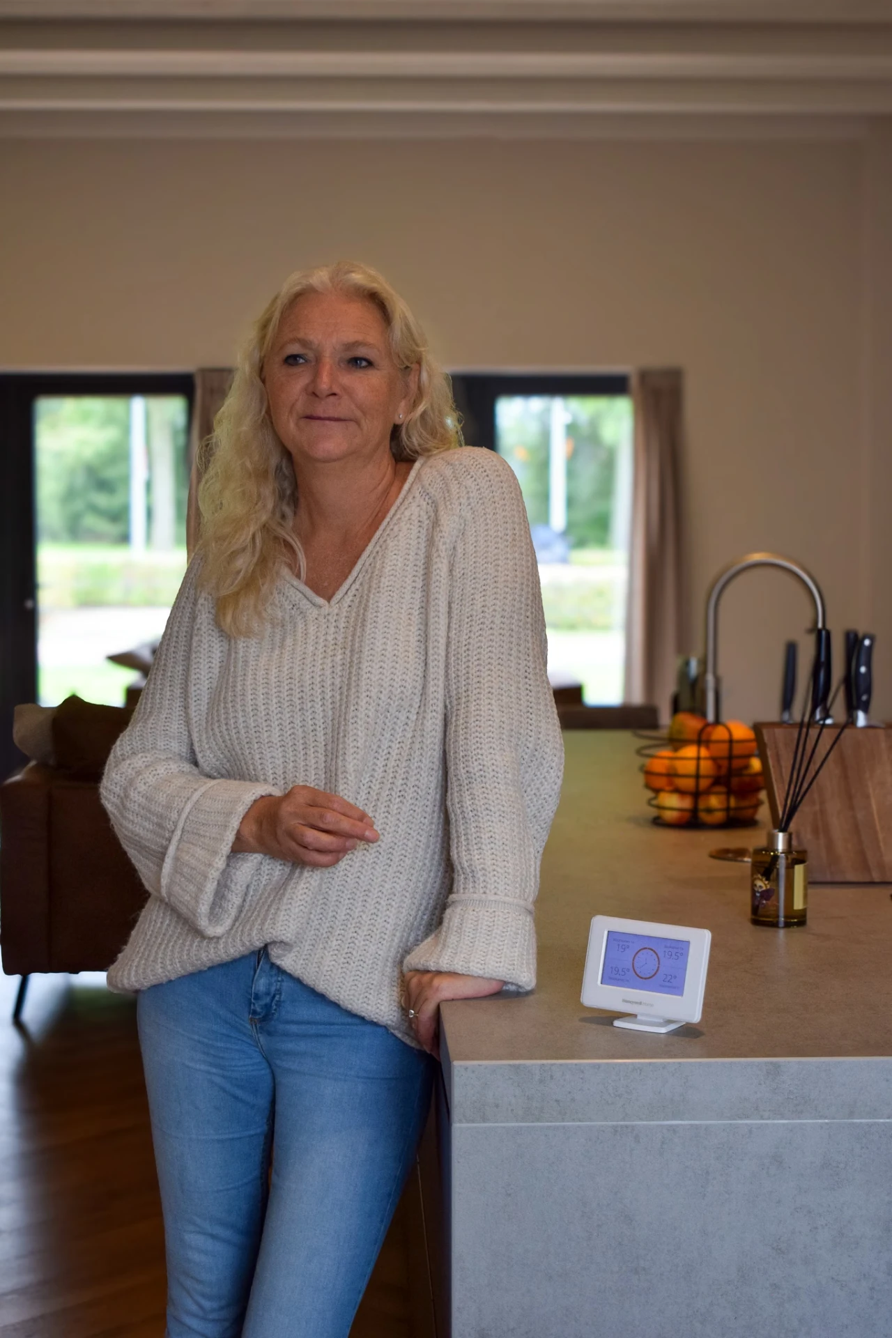 Familie Bossche bij hun warmtepompinstallatie van Warmland